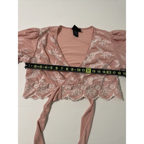 Liv Los Angeles Medium Tie Top Puff Sleeve M Pink Crop Top - Picture 7 of 10